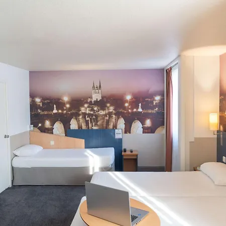Otel Ibis Styles Centre Gare 3*