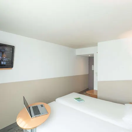 Hotel Ibis Styles Centre Gare 3*