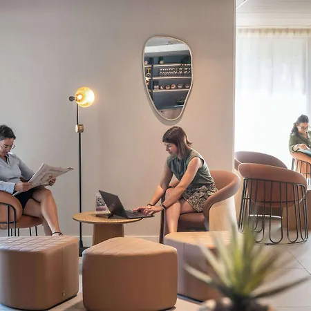Otel Ibis Styles Centre Gare Angers