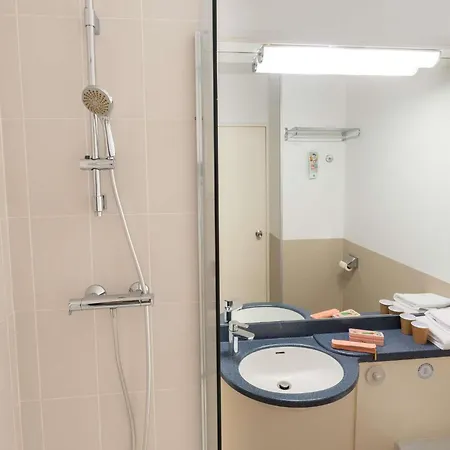 Otel Ibis Styles Centre Gare 3*