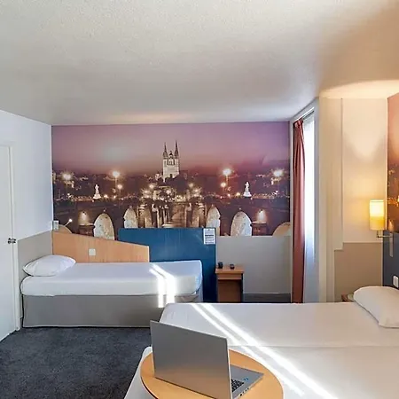 Ibis Styles Centre Gare فندق 3*