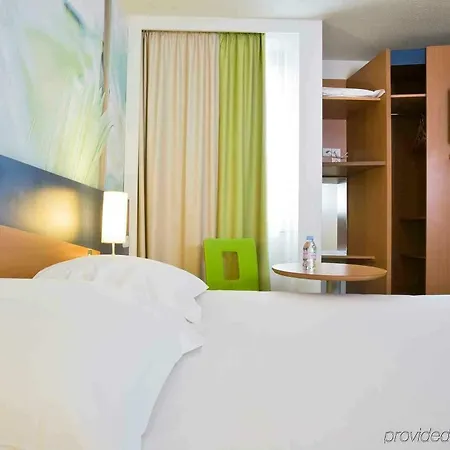 Ibis Styles Centre Gare Angers