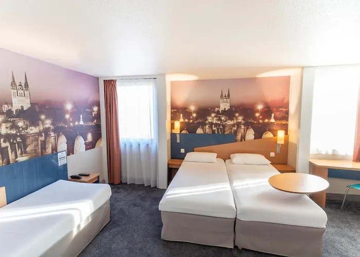 Ibis Styles Centre Gare Otel 3*