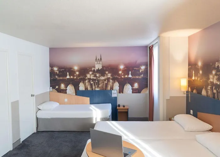 Ibis Styles Centre Gare أنجير