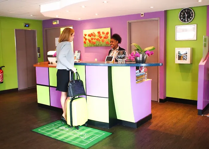 Ibis Styles Centre Gare فندق 3*