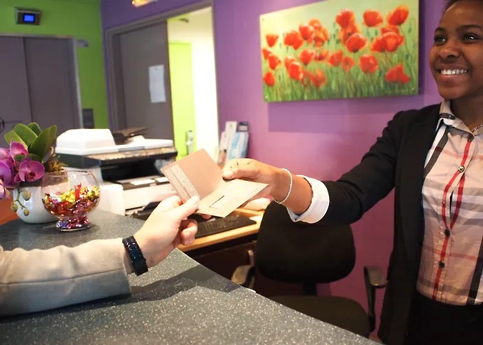 Ibis Styles Centre Gare ホテル アンジェ